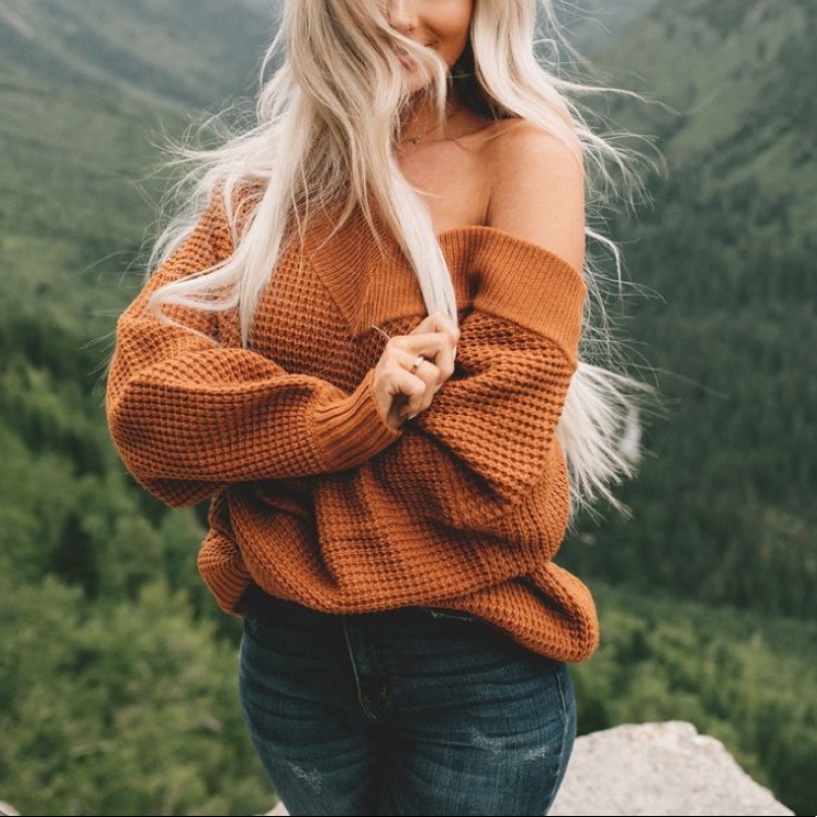 Wide Neck Pullover